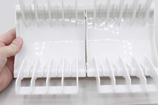 キャンドゥのプレートスタンド アイボリーは連結可能