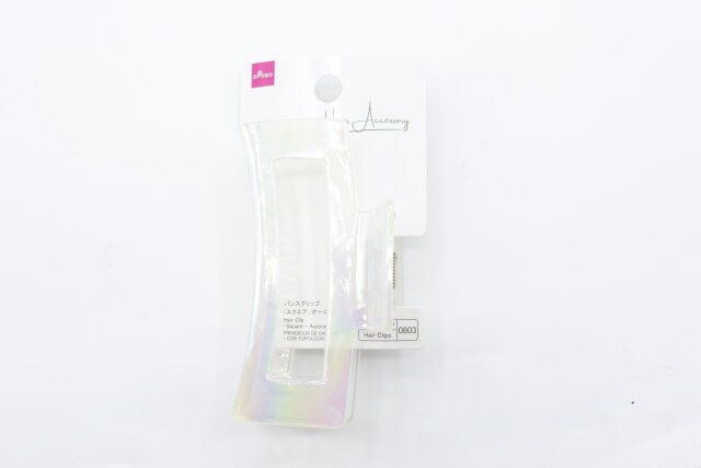 ダイソーのバンスクリップ（スクエア、オーロラ）のパッケージ