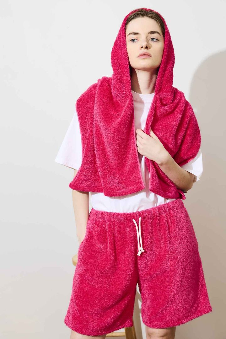 画像: フード付きタオル￥10,890（税込） 出典：ヒポポタマス