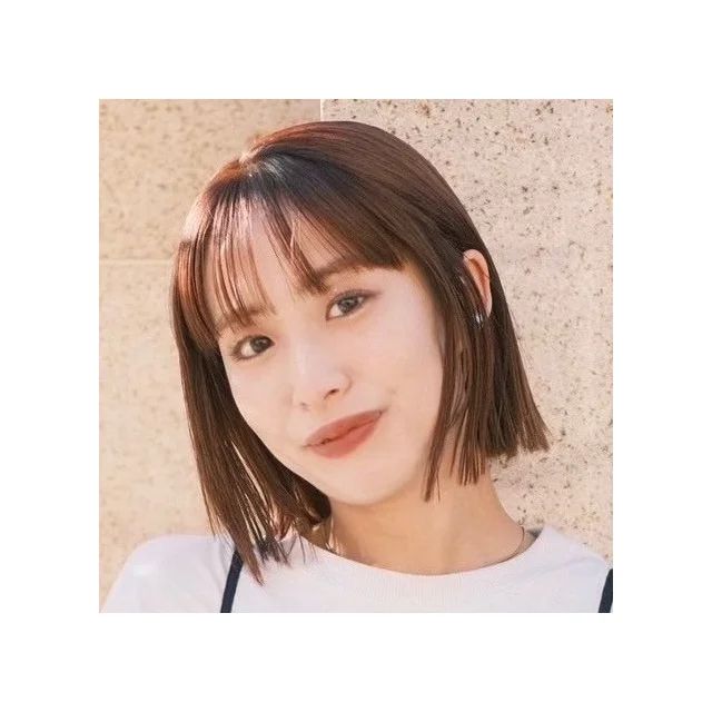 【長さを変えずにイメチェン】フェイスレイヤーを入れるだけでOK！ 暗髪でもお洒落に見えるロブヘア_4