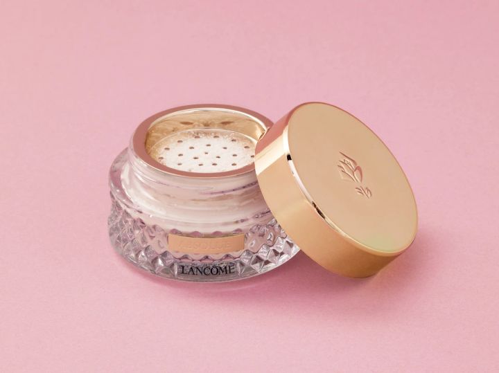 【母の日におすすめコスメ】12. ランコム アプソリュ エッセンス イン パウダー