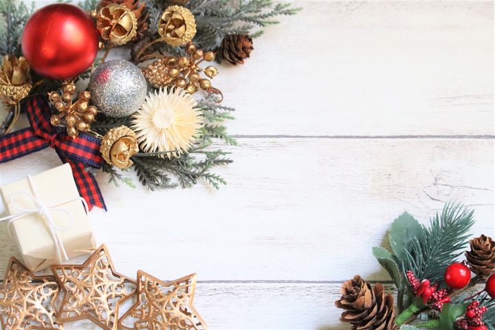 100均グッズを活用したクリスマスの壁飾りと飾り付けのポイント