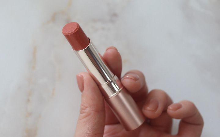 オペラの「グロウリップティント」を全色スウォッチ！イエベ、ブルベ別のおすすめも紹介