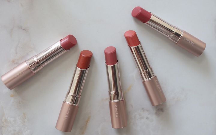 オペラの「グロウリップティント」を全色スウォッチ！イエベ、ブルベ別のおすすめも紹介