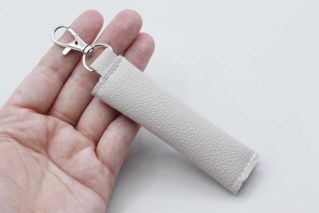 セリアのコインポーチはキーホルダー感覚で持ち歩ける