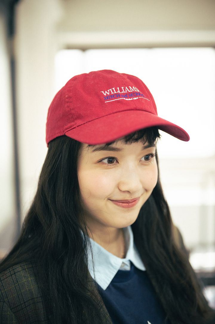 キャップやTシャツで着崩すのが正解！最旬ジャケットスタイル【FUDGE FRIEND おしゃれさんの毎日コーディネート vol.363｜大島花菜】