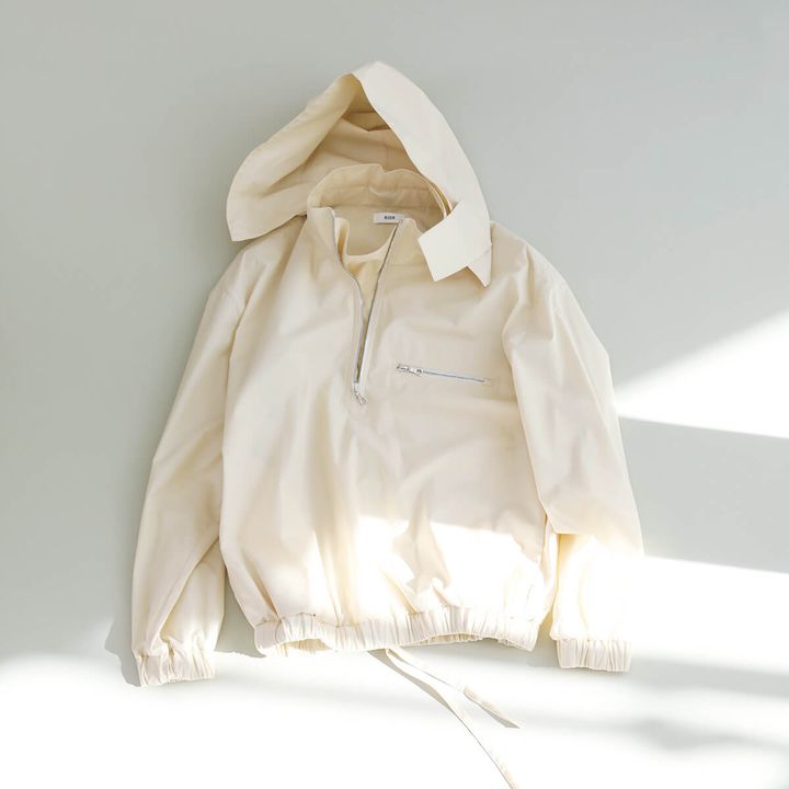 〈リアー〉のジャケット