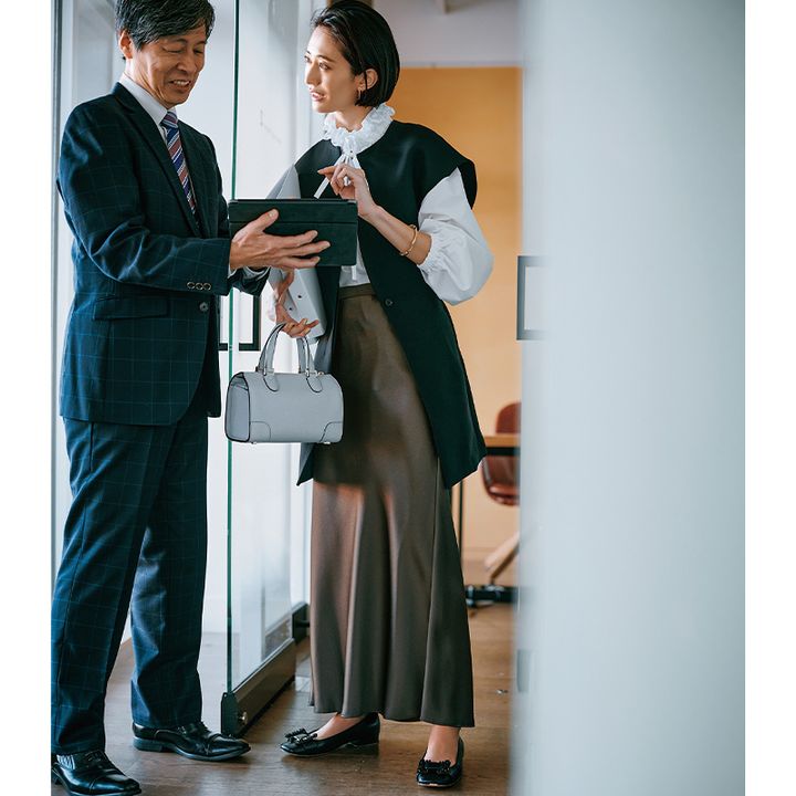 ジレ,セテンス,ジレコーデ,オフィスコーデ,神山まりあ