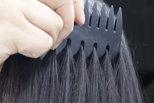 ダイソーの前髪専用コーム