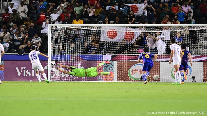 U-23日本代表戦でPKを阻止された20歳のウズベキスタン選手、全国民に謝罪…「何千回も謝る」