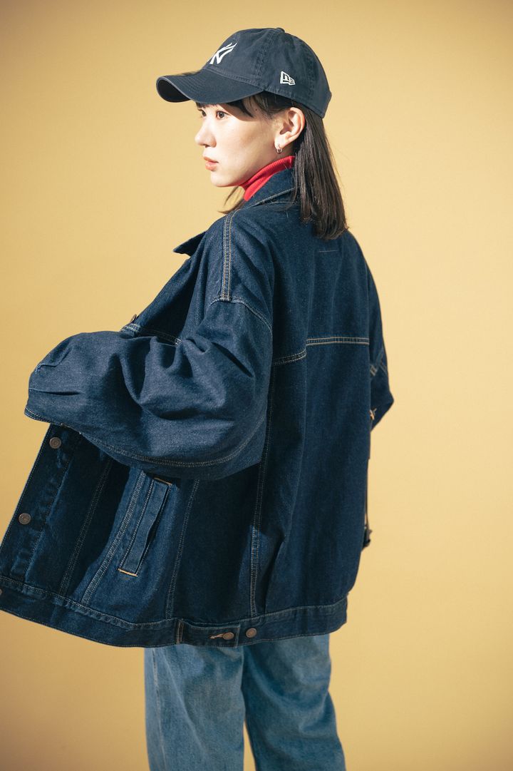 デニムonデニムがおしゃれにキマる秘訣は“濃淡”です！【FUDGE FRIEND おしゃれさんの毎日コーディネート vol.364｜UMI】