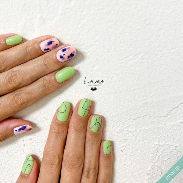 LAURA POMPONNEEが投稿したネイルデザイン [photoid:I0128877] via Itnail Design (732645)