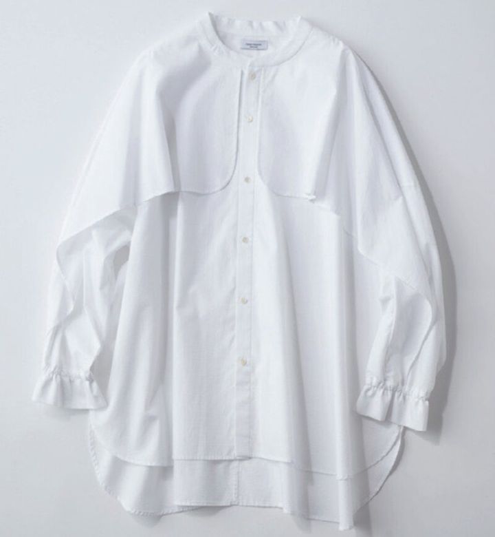 ニアーニッポンのフレアスリーブシャツ 40代ファッション