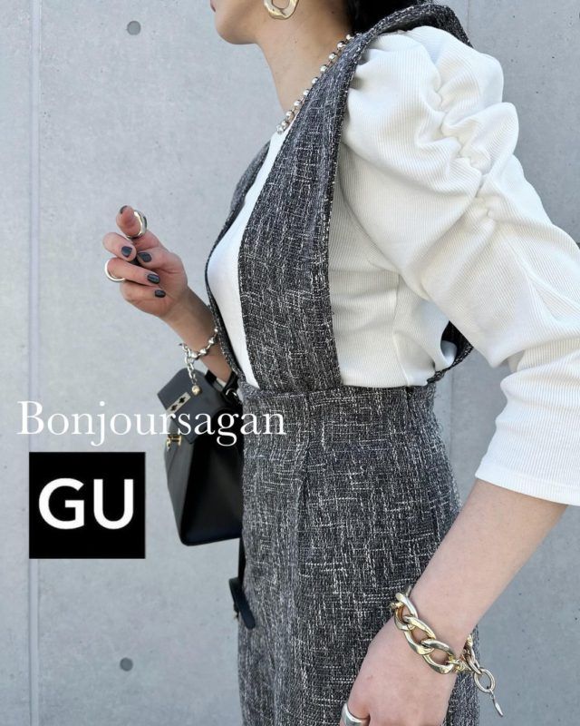 GU「ギャザースリーブTコーデの女性2」
