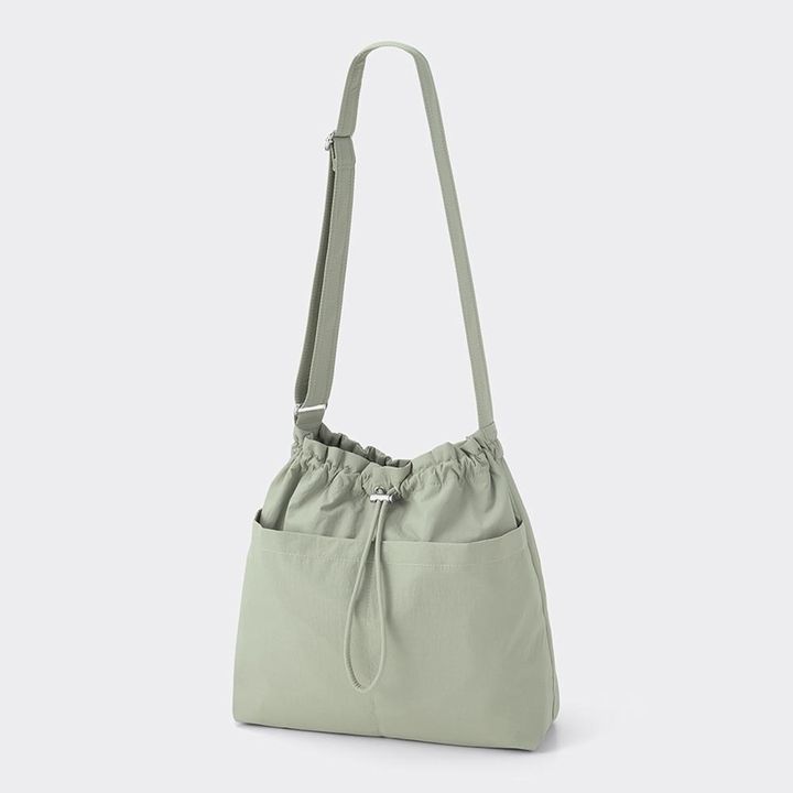 画像1: 出典：GU