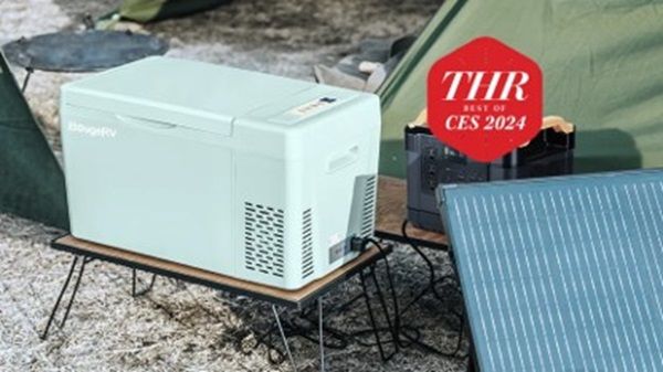 この価格で24時間氷が解けないの!? コスパ最強クーラーバッグが優秀すぎる…！【人気記事】