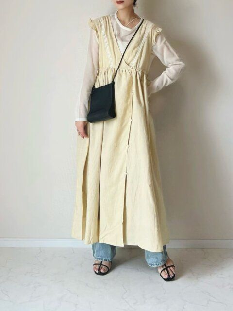 初夏の淡色コーデ