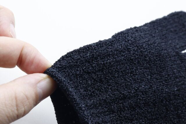 セリアのお掃除用手袋たわしの素材