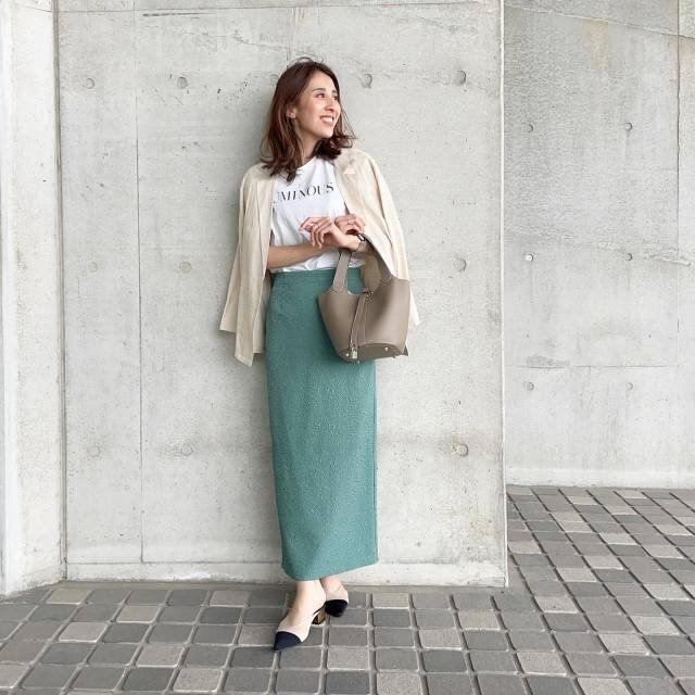 リネンジャケット グリーン タイトスカート コーデ