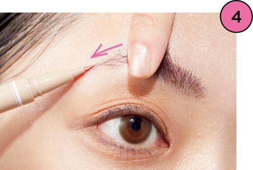 4.植毛のごとく眉尻を描く！