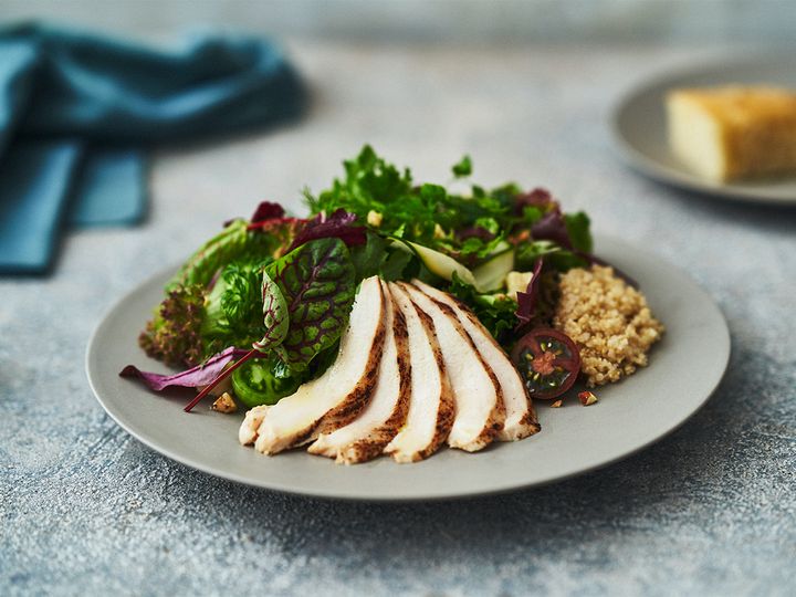 「アイコニックパワーサラダ モリンガハーブドレッシング ランチセット」 1760円／単品 1650円