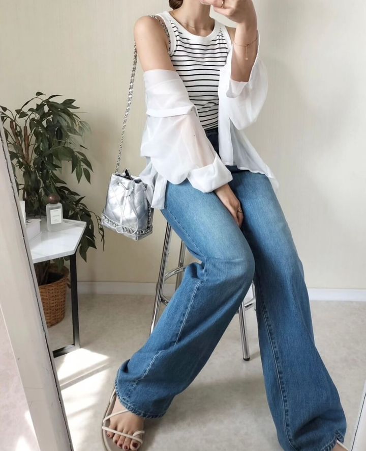 ユニクロ_アメリカンスリーブブラタンクトップ_3