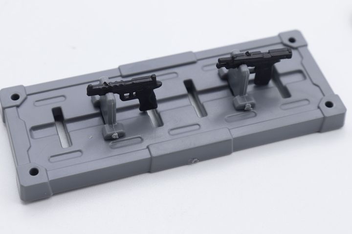 セリアのミニチュアハンドガンの完成