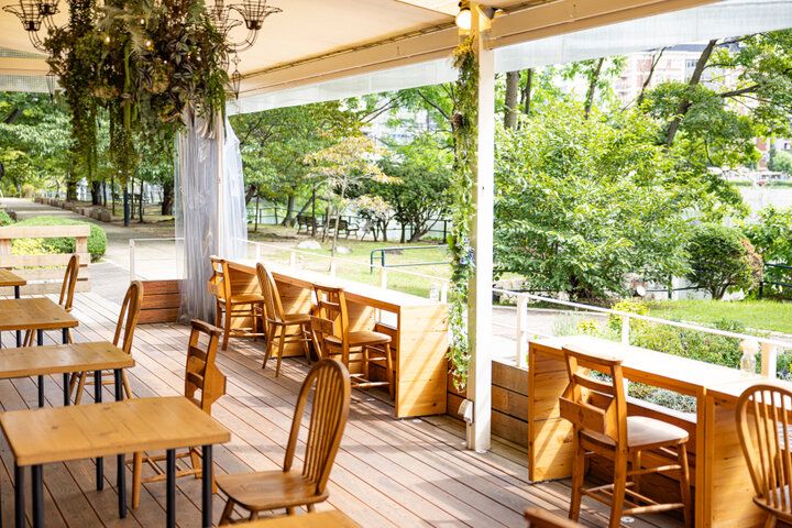 広島駅近くのリバーサイドカフェ「FLEX Cafe Chatty」で爽やかなランチタイム♪