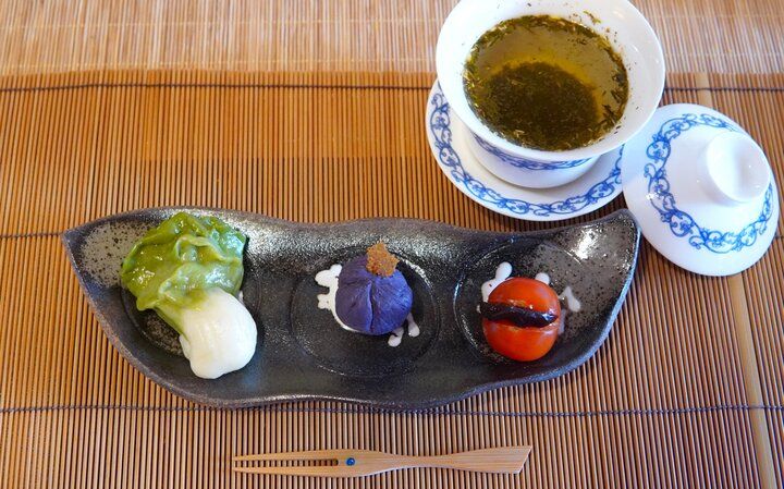 北鎌倉の自然に囲まれた古民家で味わうオリエンタルな薬膳菜食のお昼ごはん♪「一素茶庵」