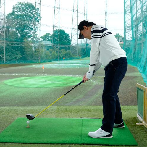 スコアメイクの大敵！ 「スライス」はボールから遠い位置に両手を上げれば直る！