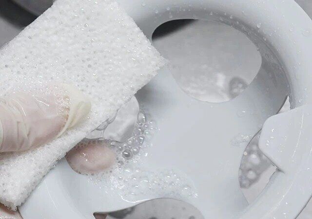 ダイソーのキッチン排水口用 洗いやすいネットホルダーのお手入れ方法