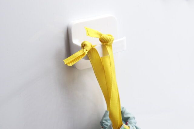 ダイソーのキッチンマルチホルダー（マグネット）は横向きにも使える