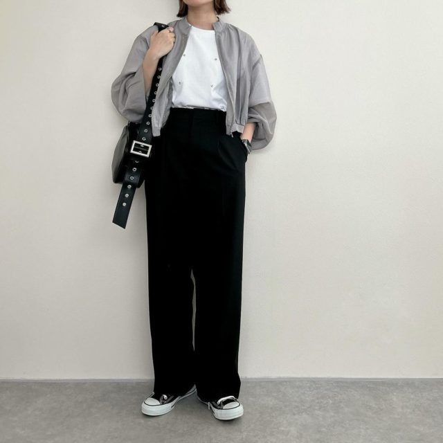 Bonjour Sagan「シアーブルゾンコーデの女性７」