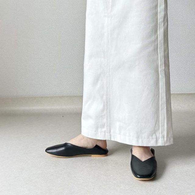 アクアガレージ「ブラックシューズ」