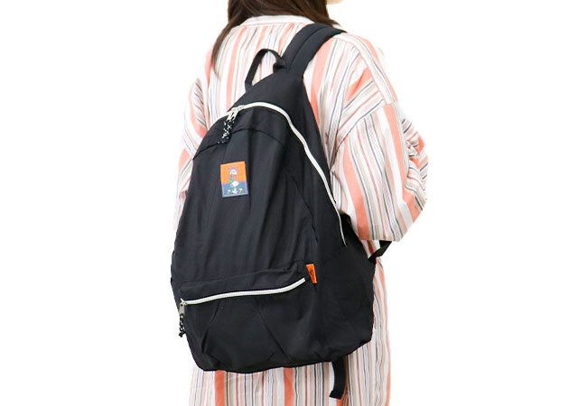 宝島社の黒バックパックのスヌーピー付録レビュー