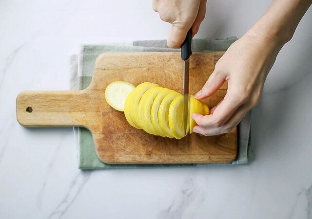 レモンマフィン レシピ レモンをスライスする