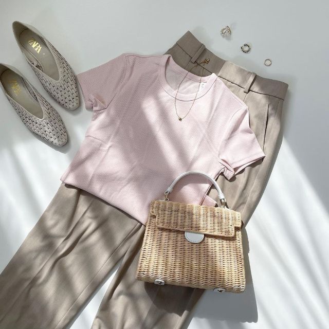 ソフトリブクルーネックT(半袖)の物撮り