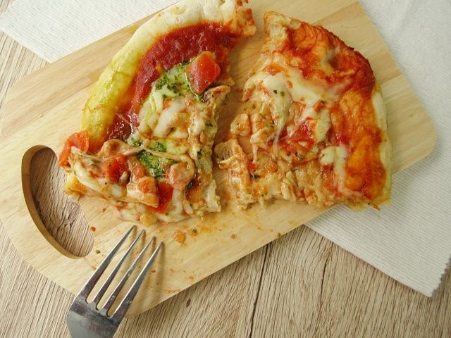 ナンピッツァマルゲリータ