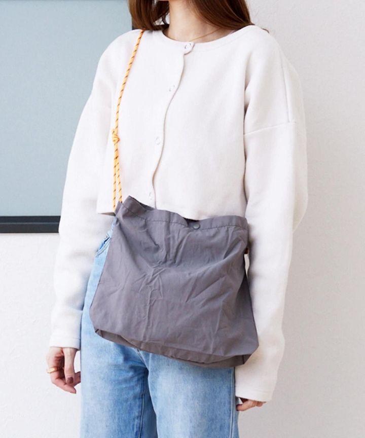 画像1: 出典：3COINS