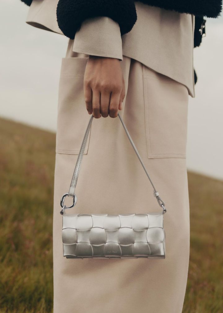 画像2: Neiti メタリック ￥50,000／Polène jp.polene-paris.com