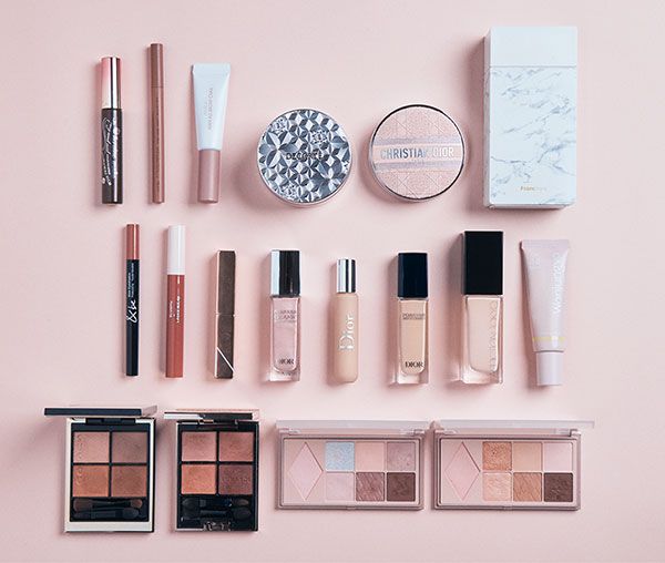 田村保乃さんのポーチの中身