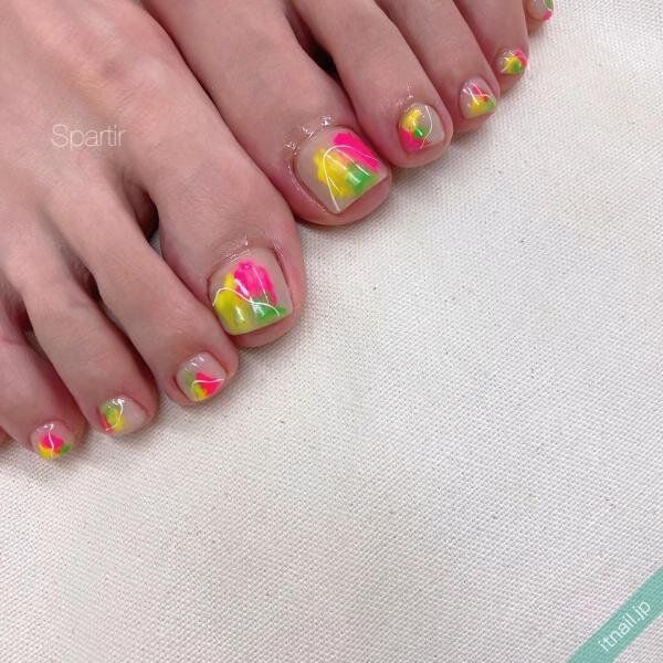 Spartirが投稿したネイルデザイン [photoid:I0102257] via Itnail Design (733111)