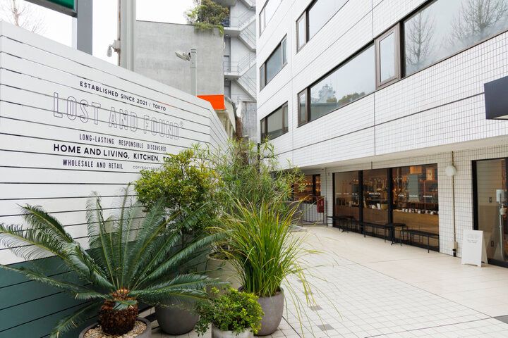 すてきなキッチン雑貨やテーブルウェア約2000点が揃う。富ヶ谷「ロストアンドファウンドトウキョウストア」