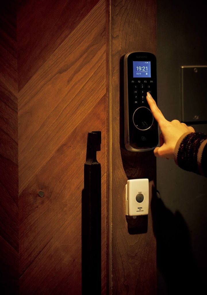 中目黒『熊の焼鳥 中目黒』の入り口