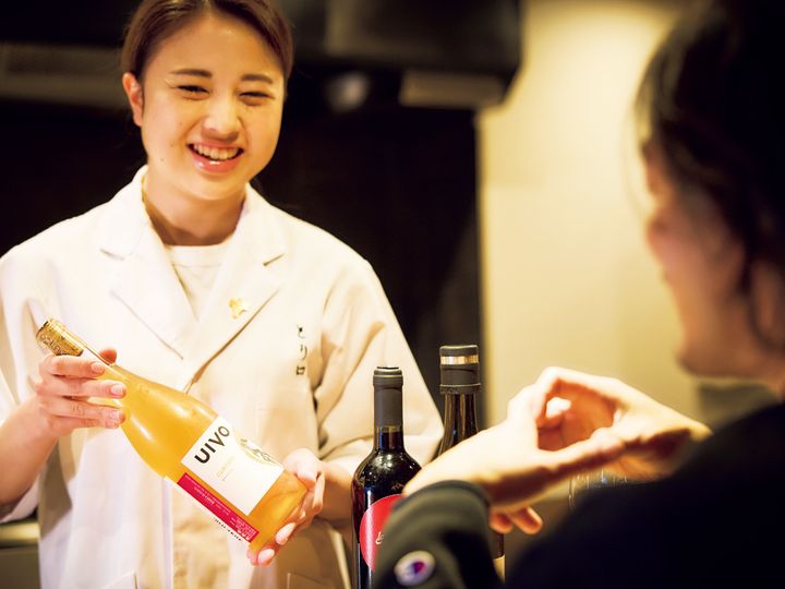 五反田『とり口』のソムリエ