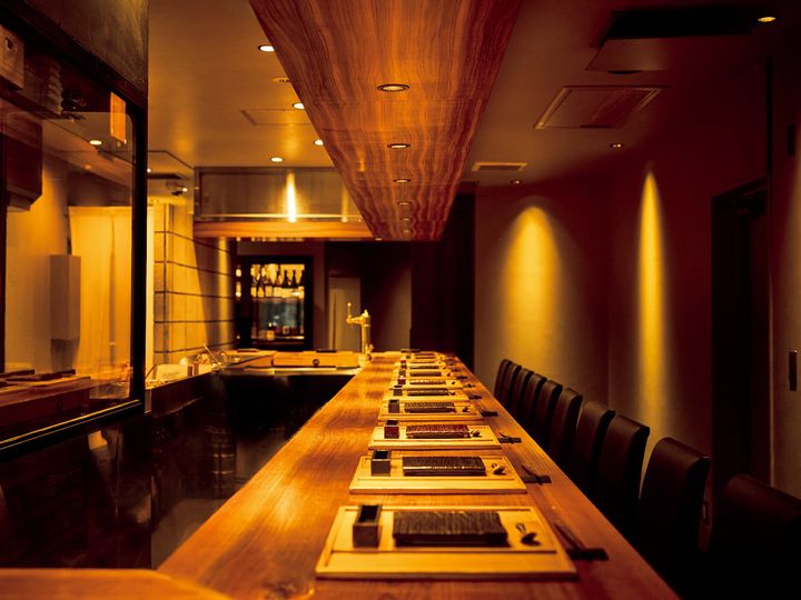 五反田『とり口』の内観