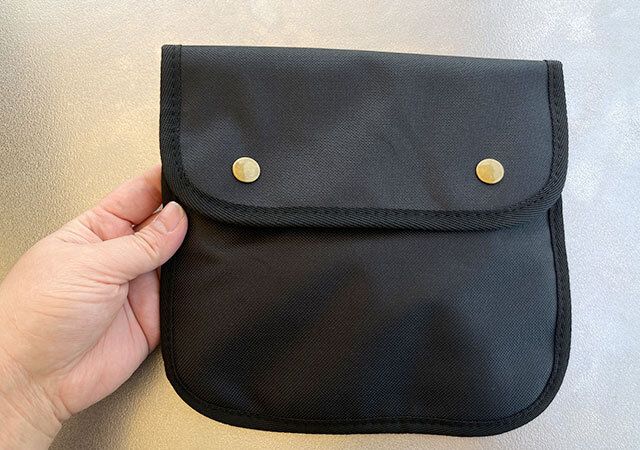 ダイソーのチェアアームポケット