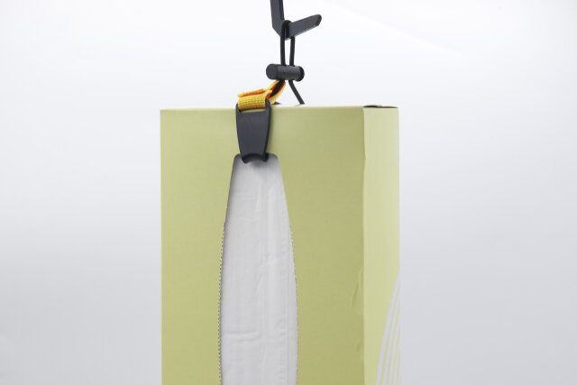 セリアのアウトドア ティッシュホルダー ブライトカラーの使用例