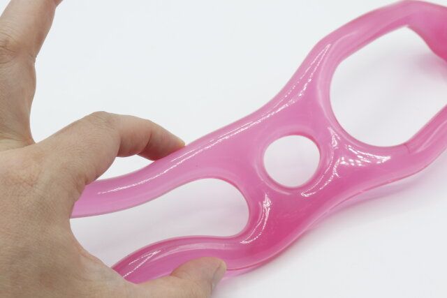 ダイソーのマルチチューブ（8の字タイプ）は柔らかめの質感