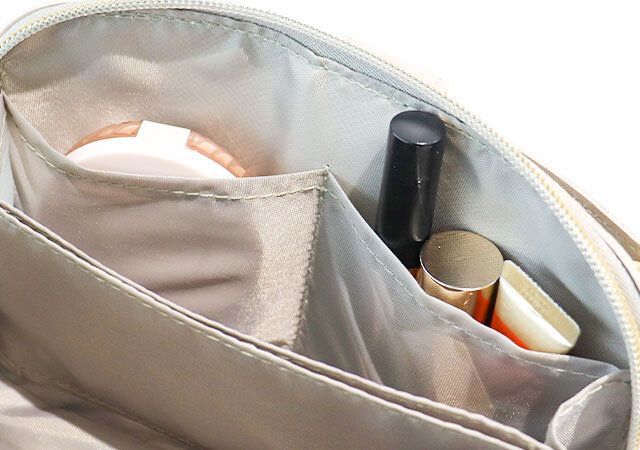 宝島社の付録のNATURAL BEAUTY BASIC ターンロック3層ショルダーバッグBOOK